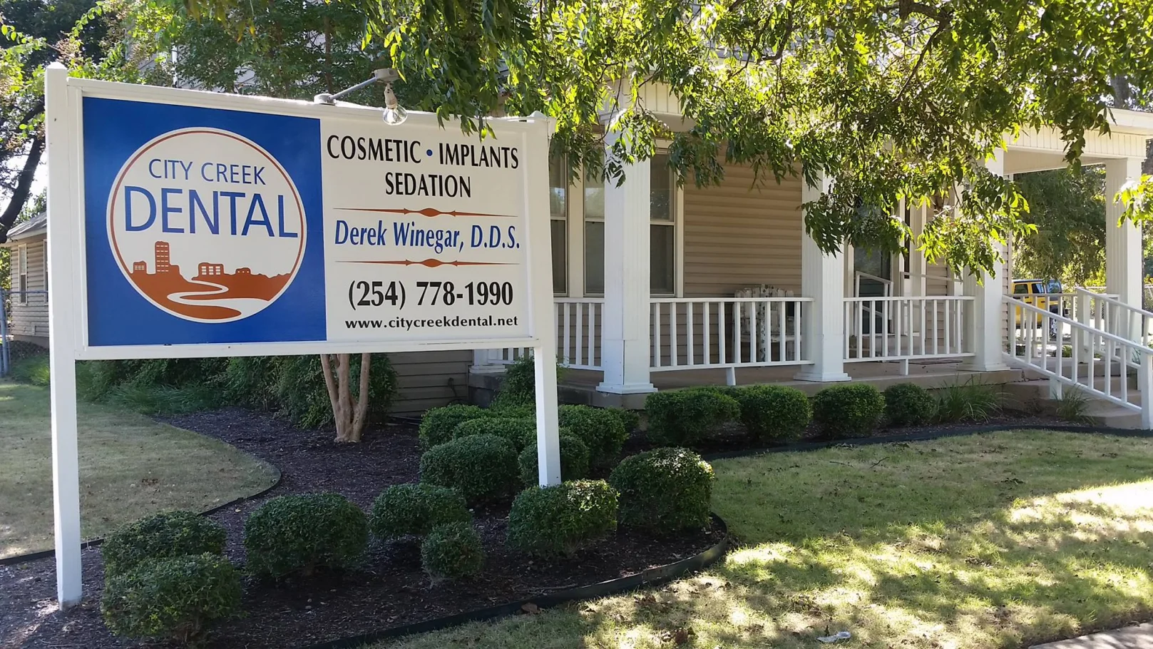 Outside picture of City Creek Dental office in Temple, Texas.